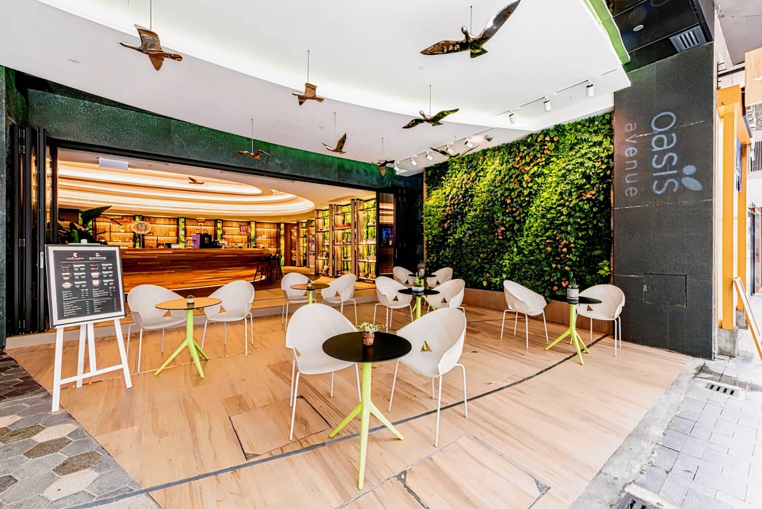 Oasis Avenue - a GDH Hotel