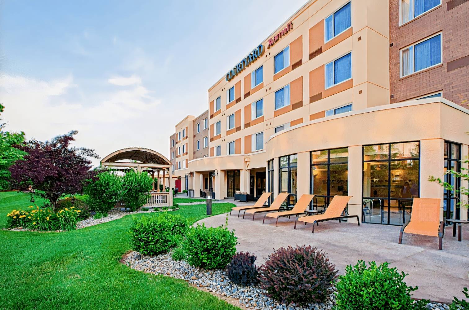 Courtyard by Marriott Louisville Northeast