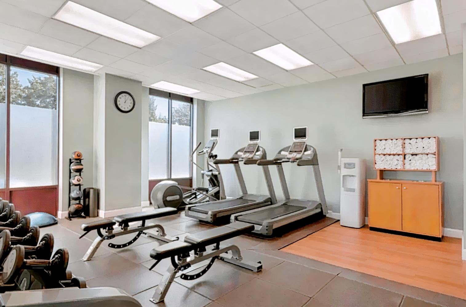 Embassy Suites by Hilton Boston at Logan Airport