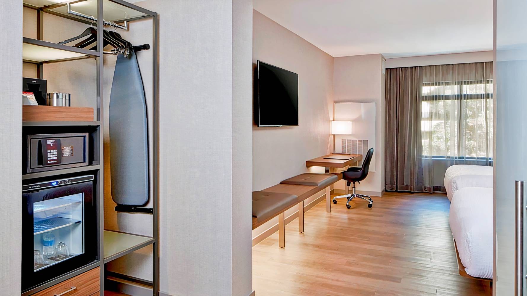 AC Hotel by Marriott Seattle Bellevue/Downtown