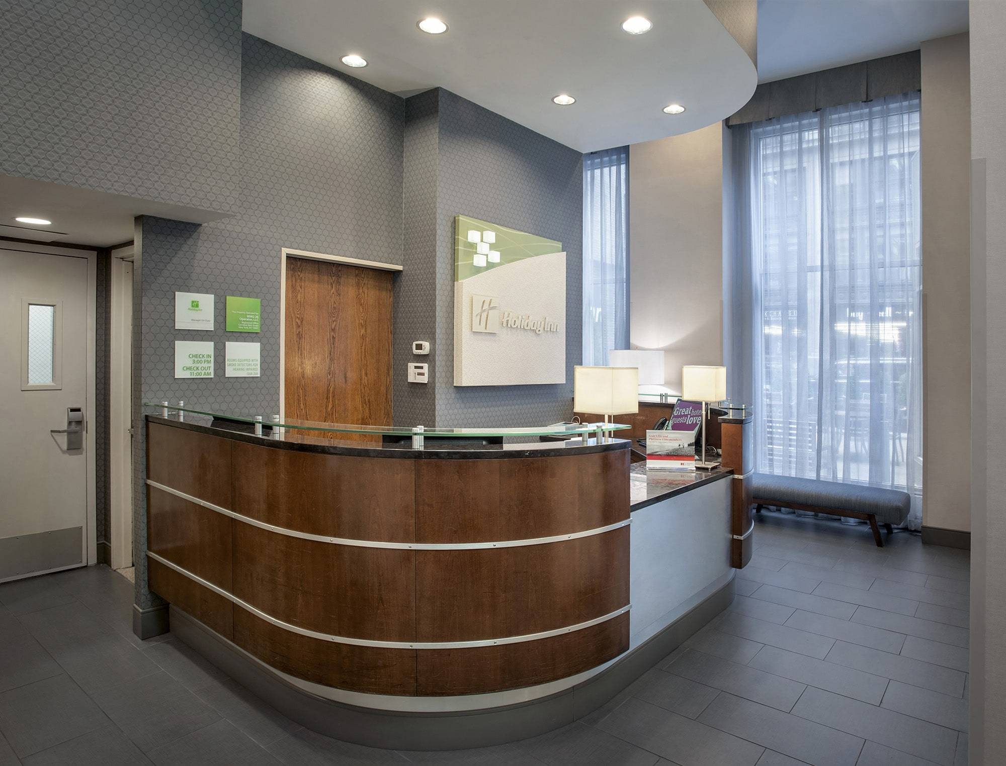 Holiday Inn Manhattan 6th Ave Chelsea, an IHG hotel