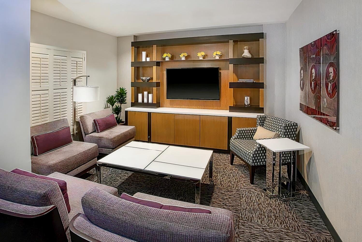 Sheraton Suites Houston Near The Galleria