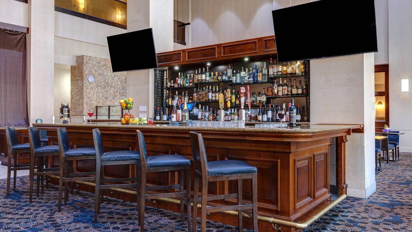 Embassy Suites by Hilton Santa Clara Silicon Valley