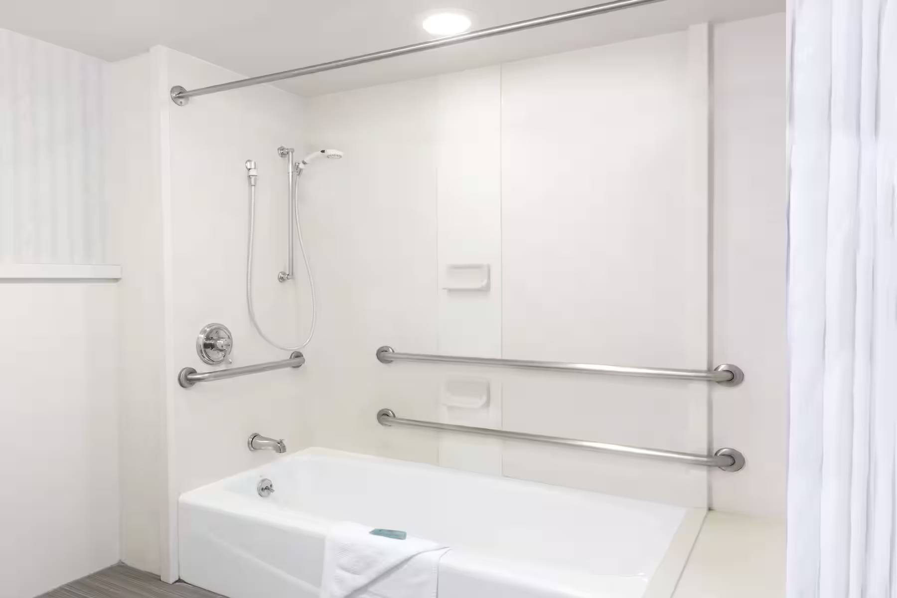 Uptown Oasis San Jose Airport