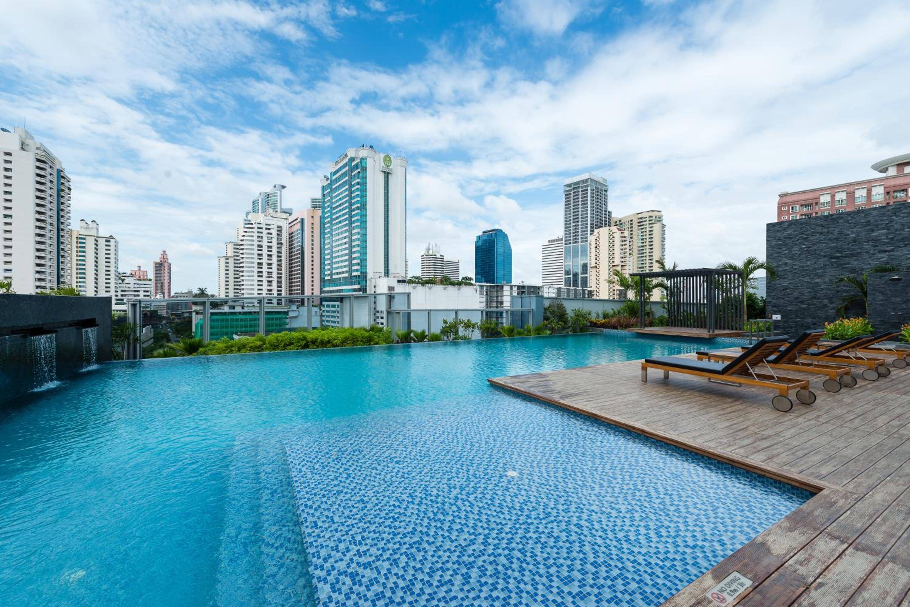 Radisson Blu Plaza Bangkok
