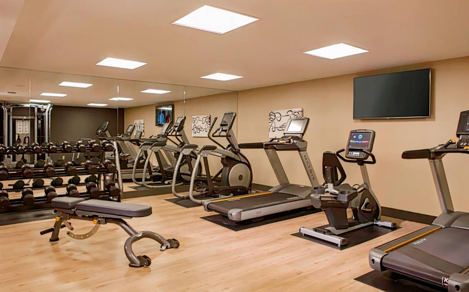 AC Hotel Kansas City Plaza