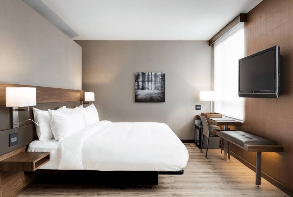 AC Hotel by Marriott Miami Airport West/Doral