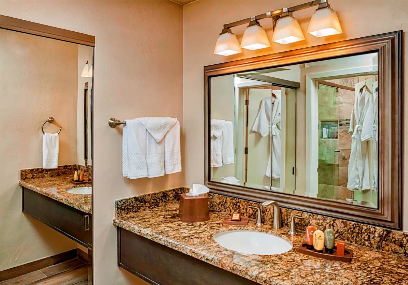 The Scottsdale Plaza Resort & Villas