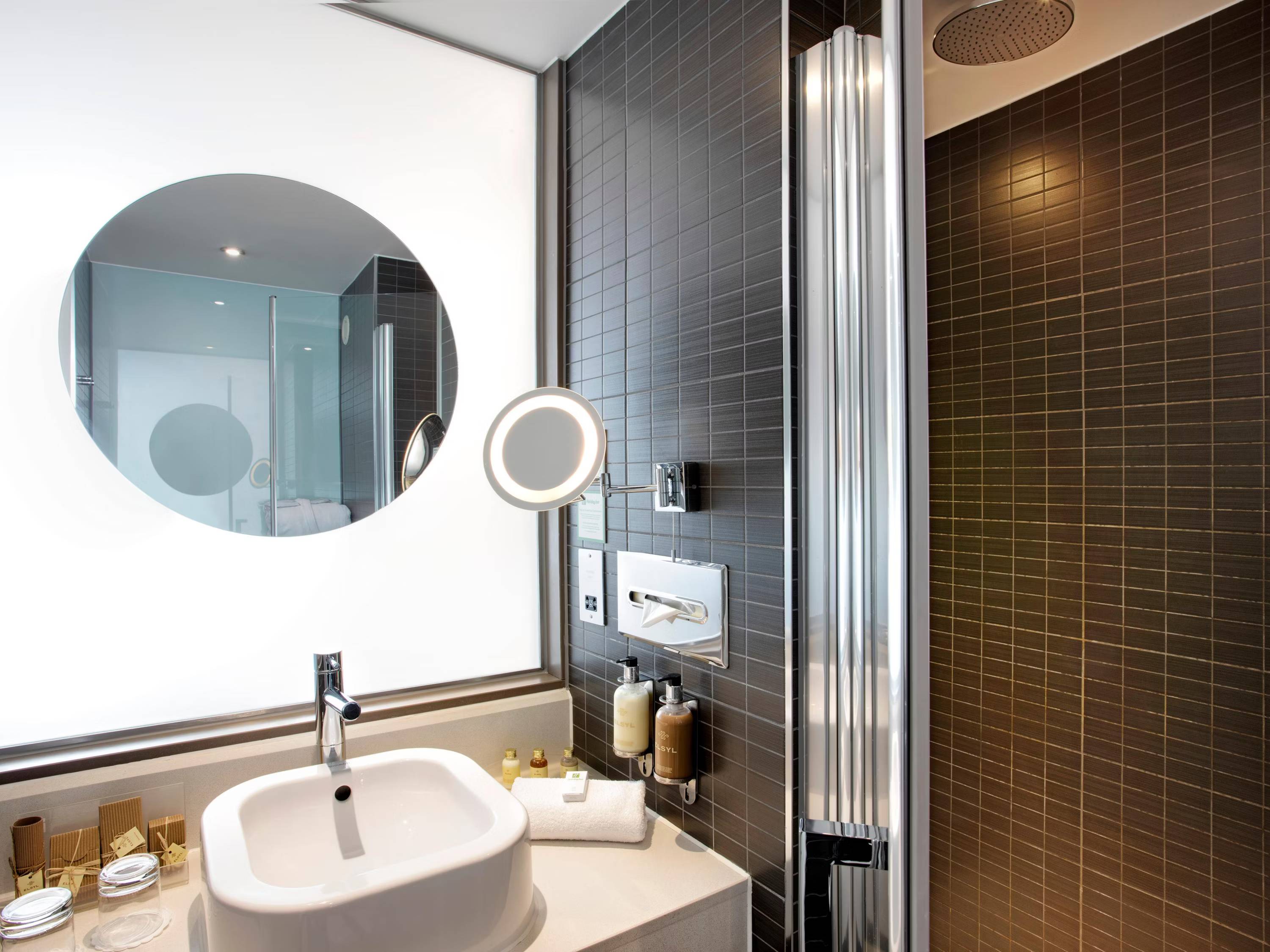 Holiday Inn Bristol City Centre by IHG