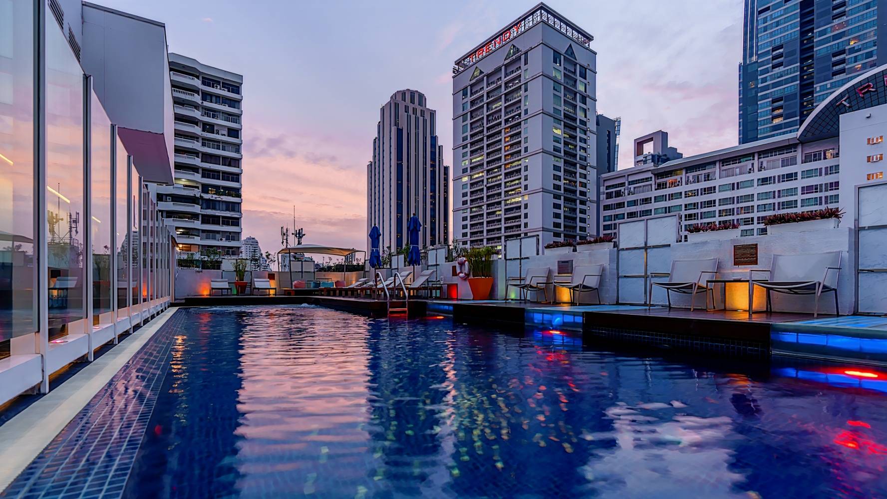 Night Hotel Bangkok - Sukhumvit 15