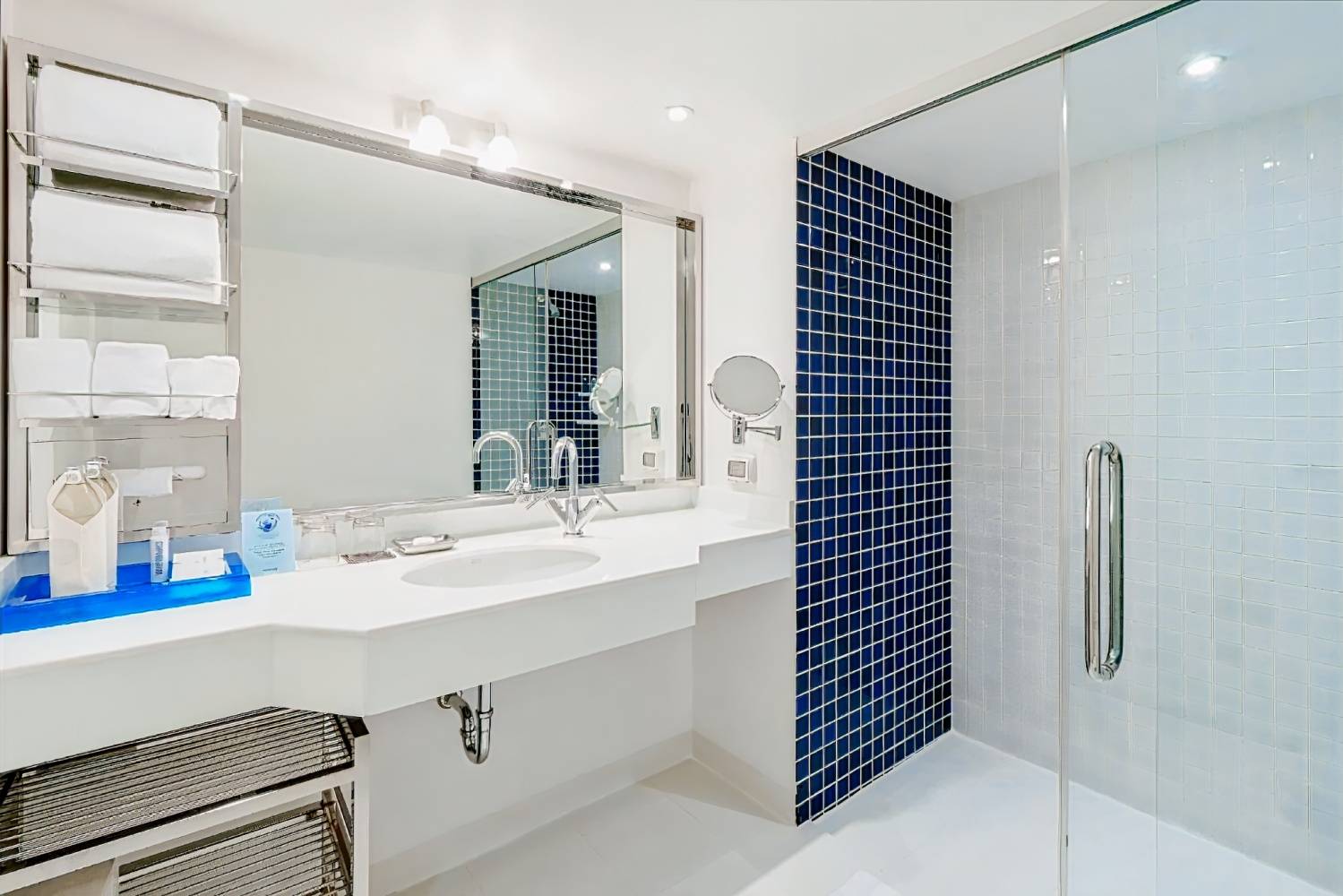 Night Hotel Bangkok - Sukhumvit 15