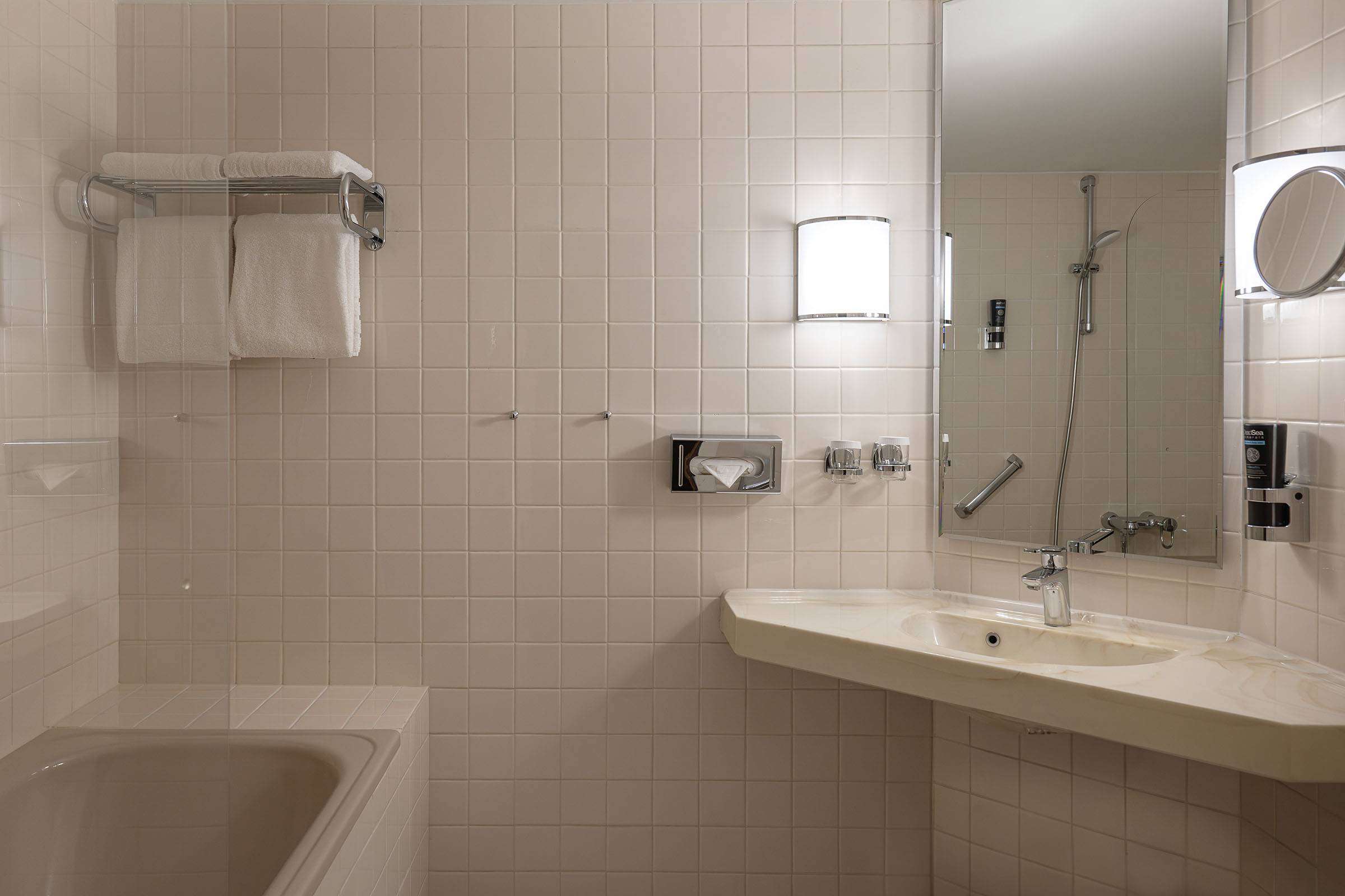 Leonardo Hotel Weimar