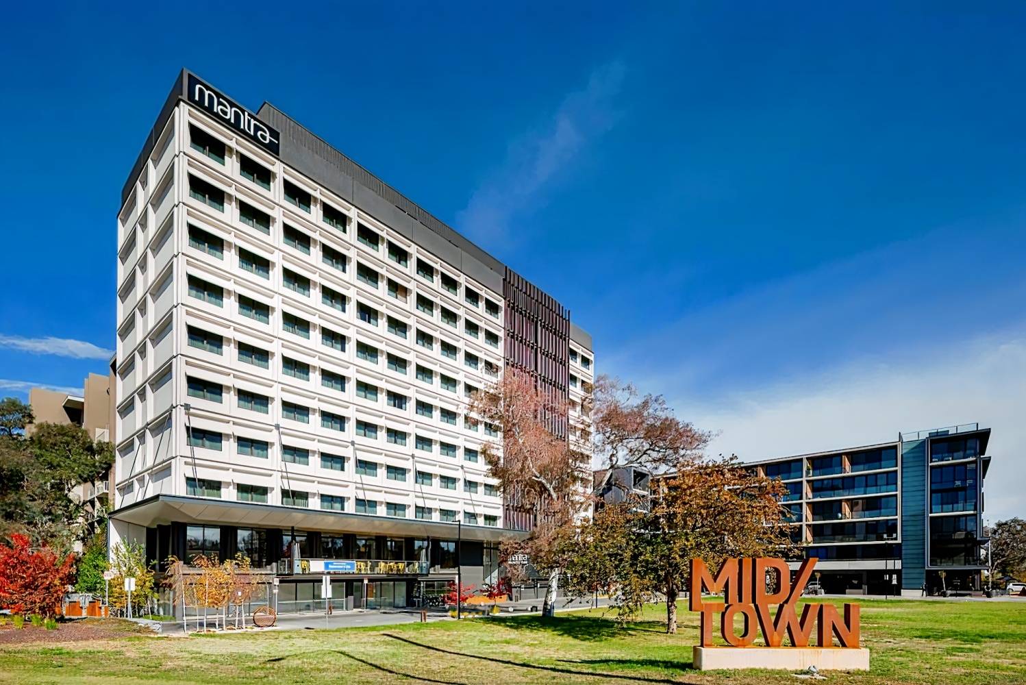 Mantra MacArthur Canberra