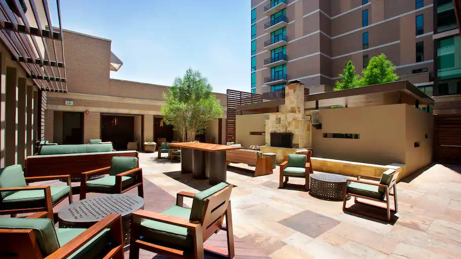 The Highland Dallas, Curio Collection by Hilton