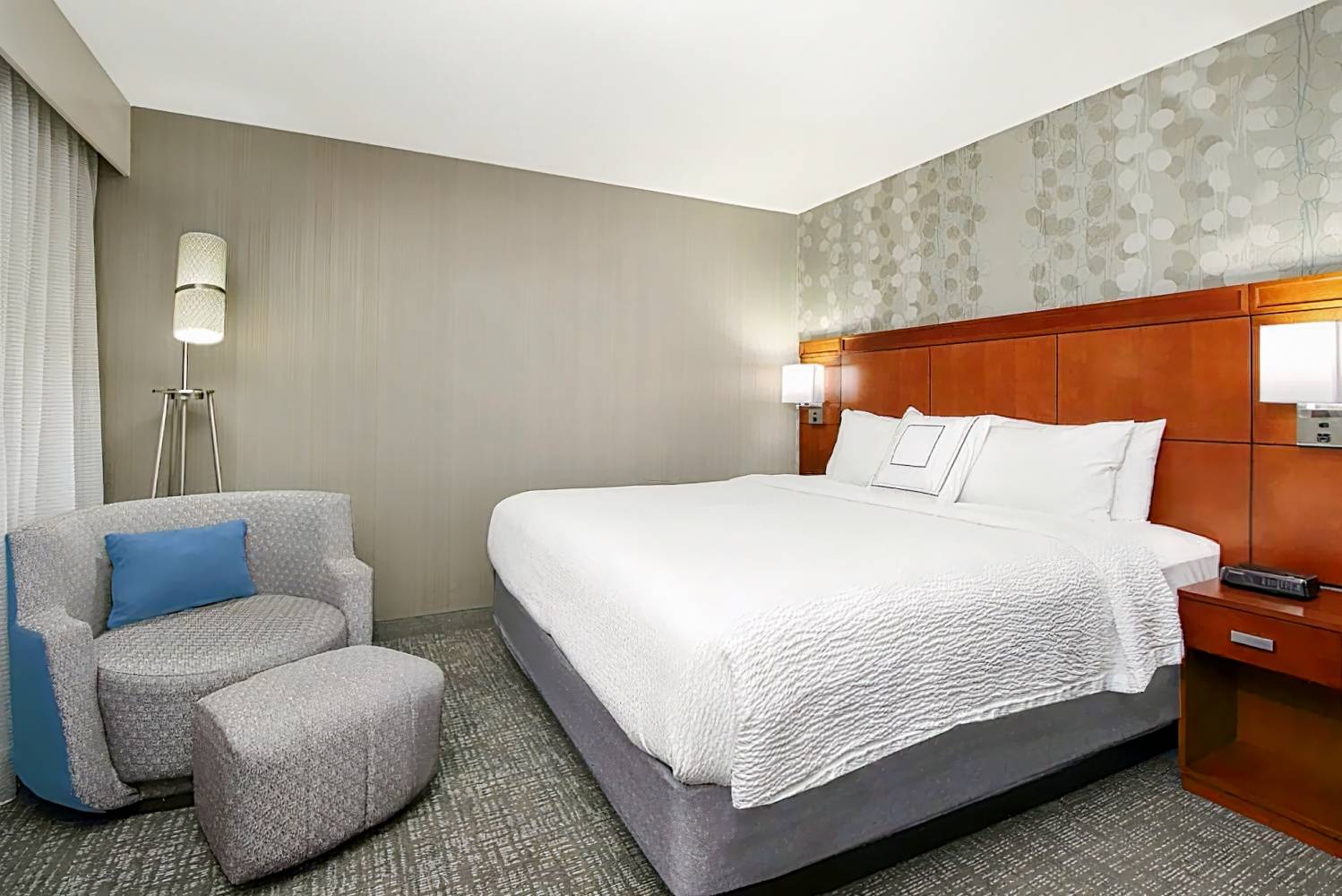 Courtyard by Marriott Oakland Downtown