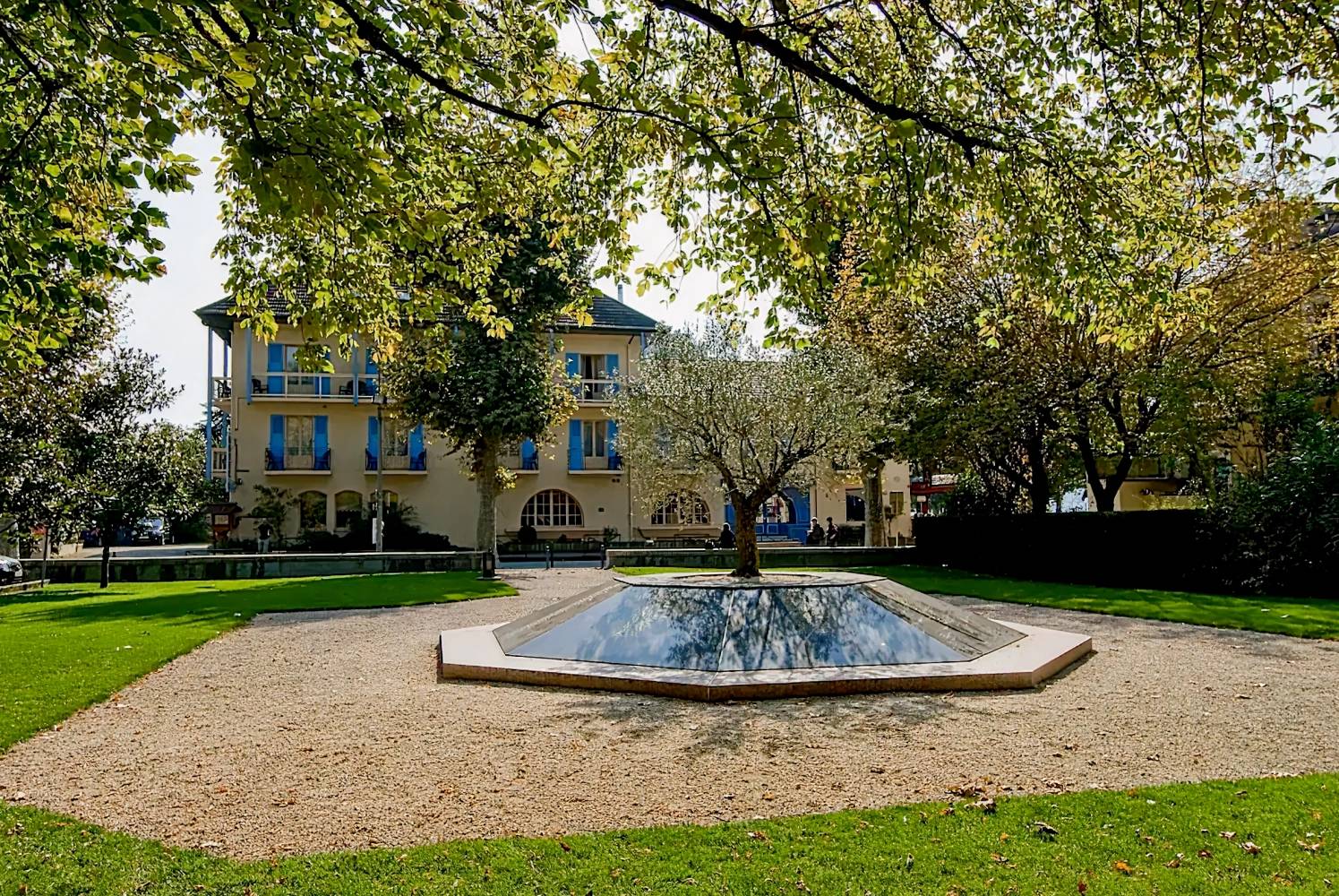 The Originals City, Hôtel L'Iroko, Aix-les-Bains Grand Port