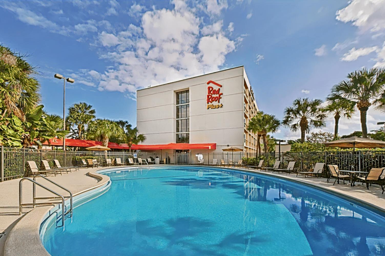 Red Roof PLUS+ Miami Airport
