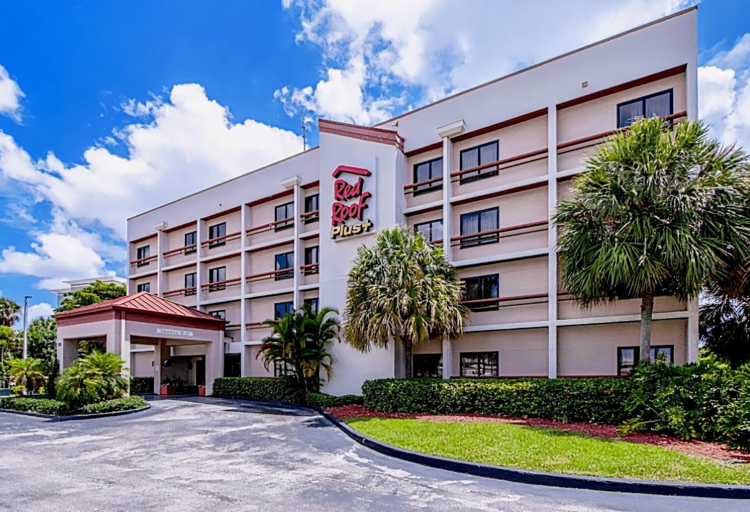 Red Roof PLUS+ Miami Airport