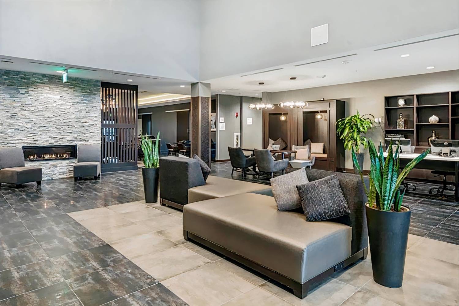 Holiday Inn & Suites Silicon Valley - Milpitas, an IHG Hotel