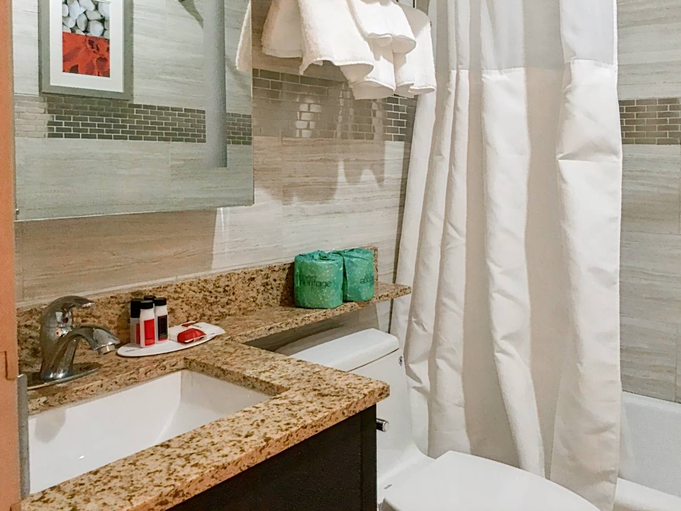 Ramada by Wyndham Bronx Terminal