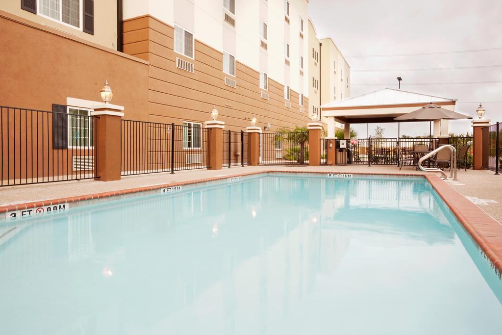 Candlewood Suites San Antonio Downtown
