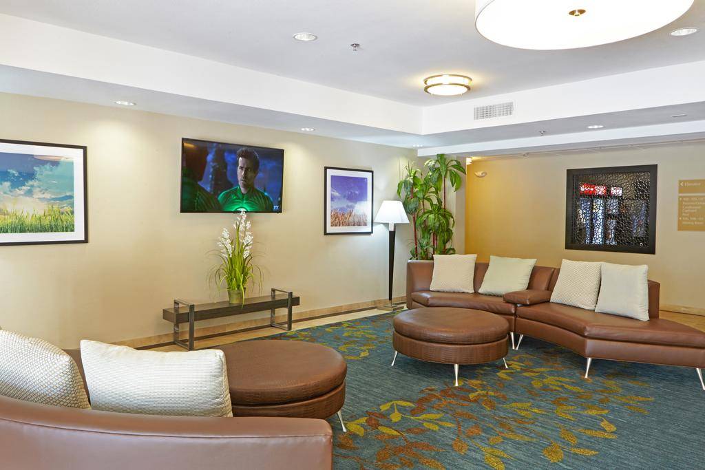 Candlewood Suites San Antonio Airport