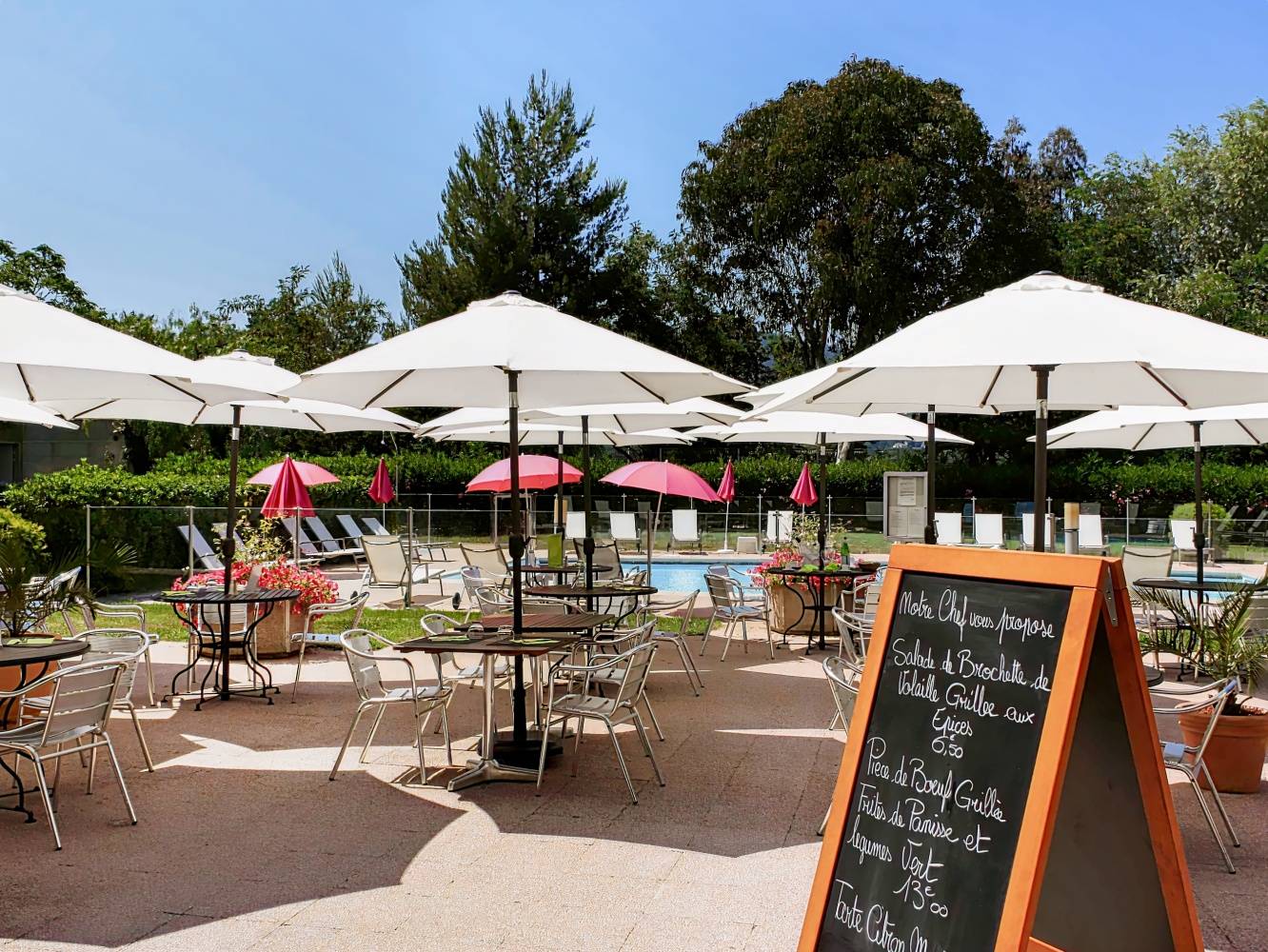 Mercure Cannes Mandelieu Hotel