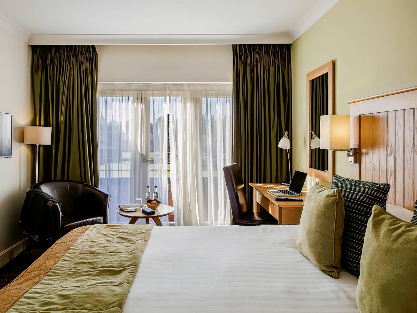 Mercure Warwickshire Walton Hall Hotel & Spa