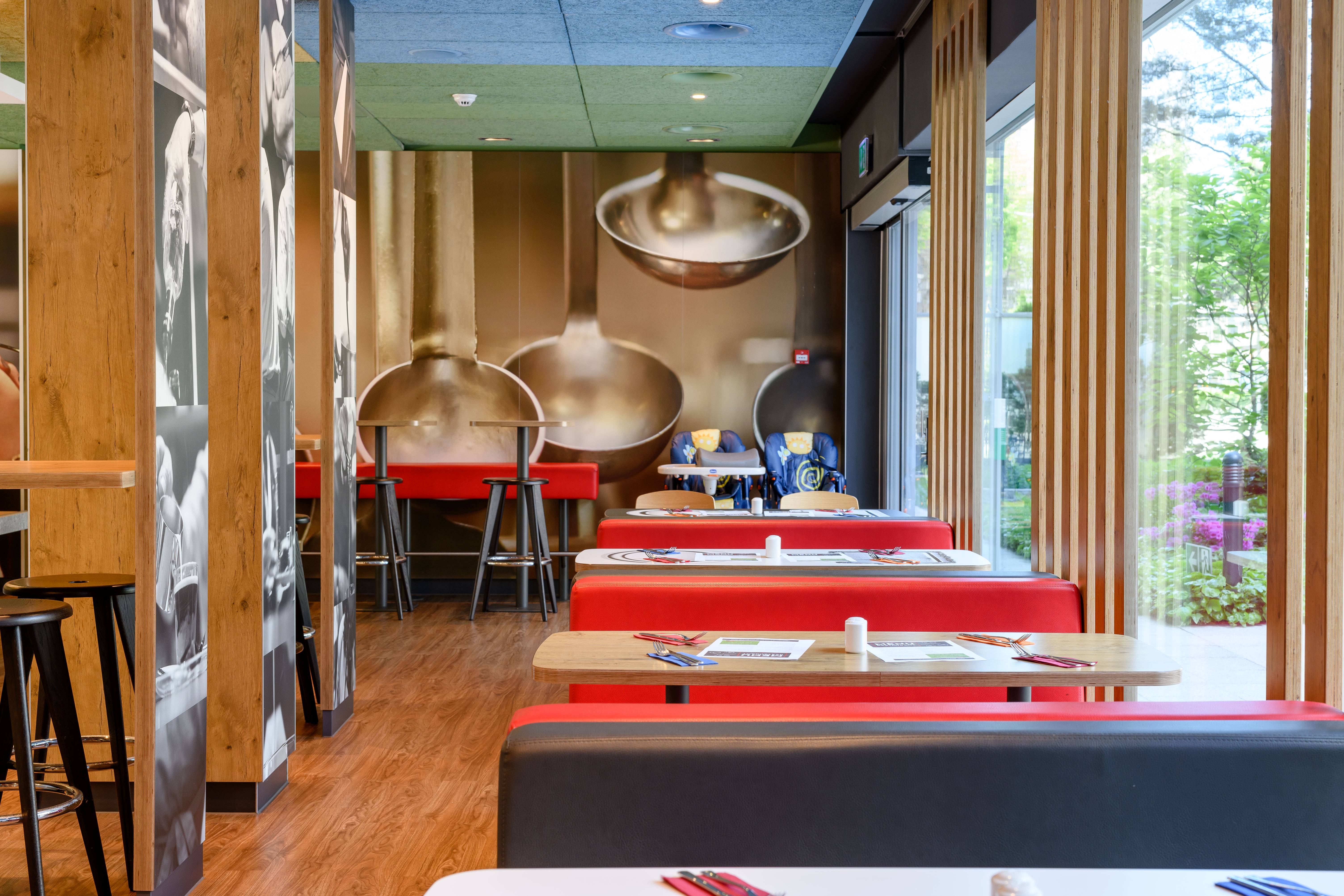 ibis Zurich City West