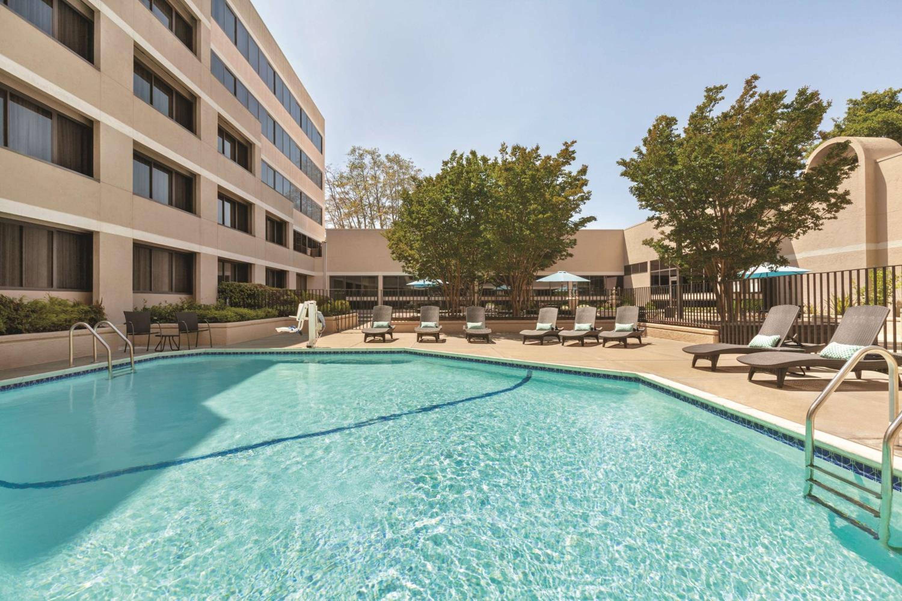 Radisson Hotel Sunnyvale – Silicon Valley