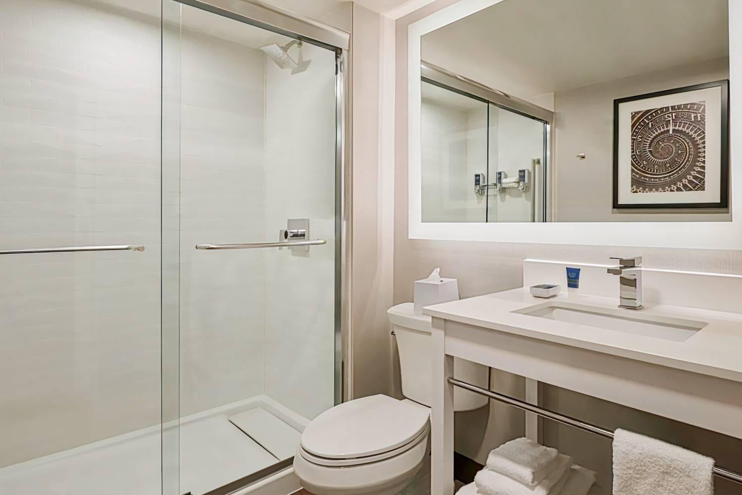 Four Points by Sheraton Toronto Airport East