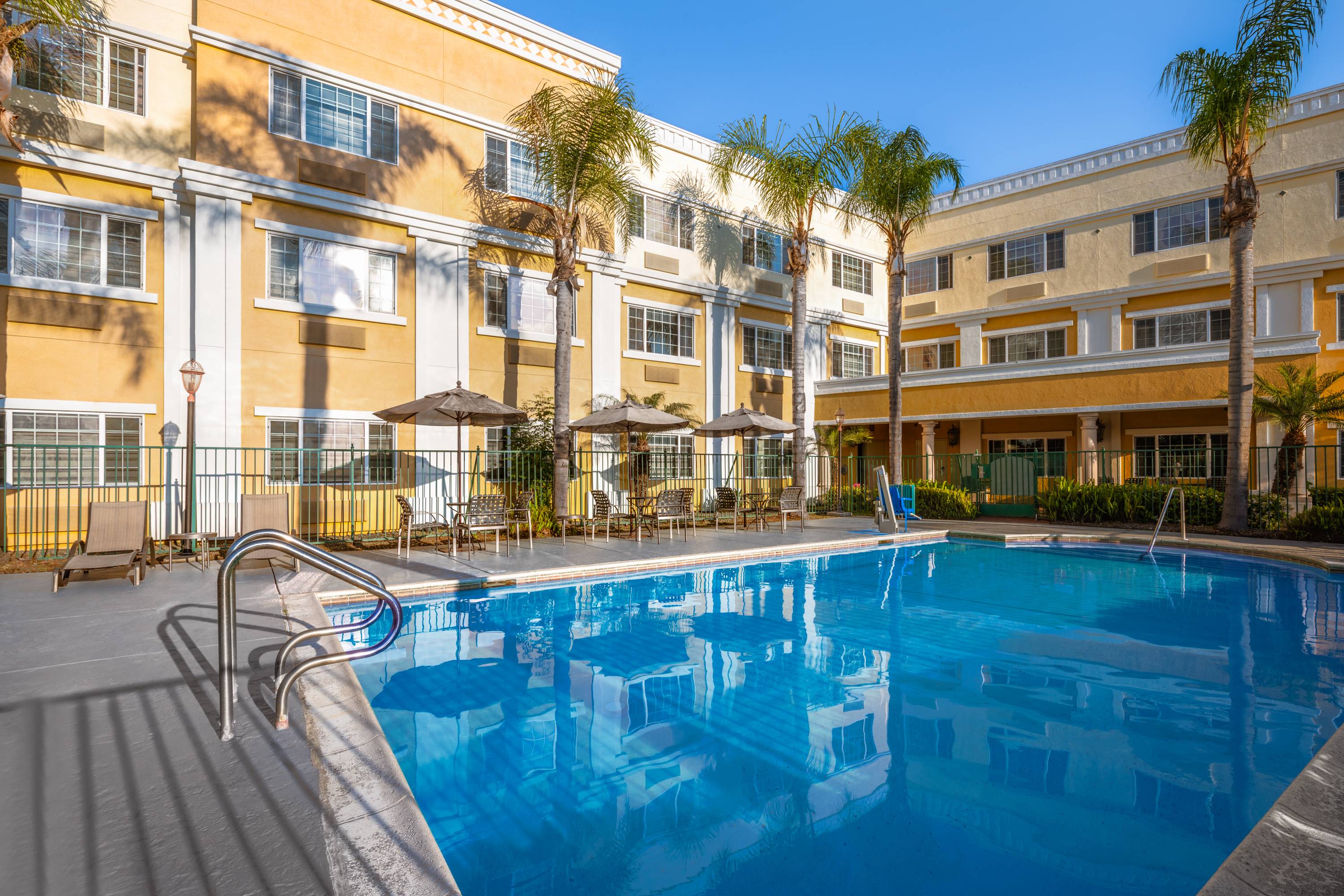 Hotel Marguerite South Anaheim - Garden Grove, Trademark Collection by Wyndham