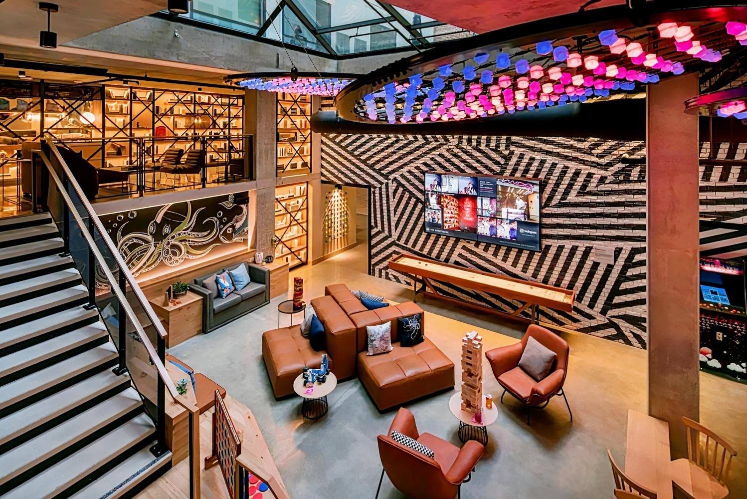 Moxy San Diego Downtown/Gaslamp Quarter