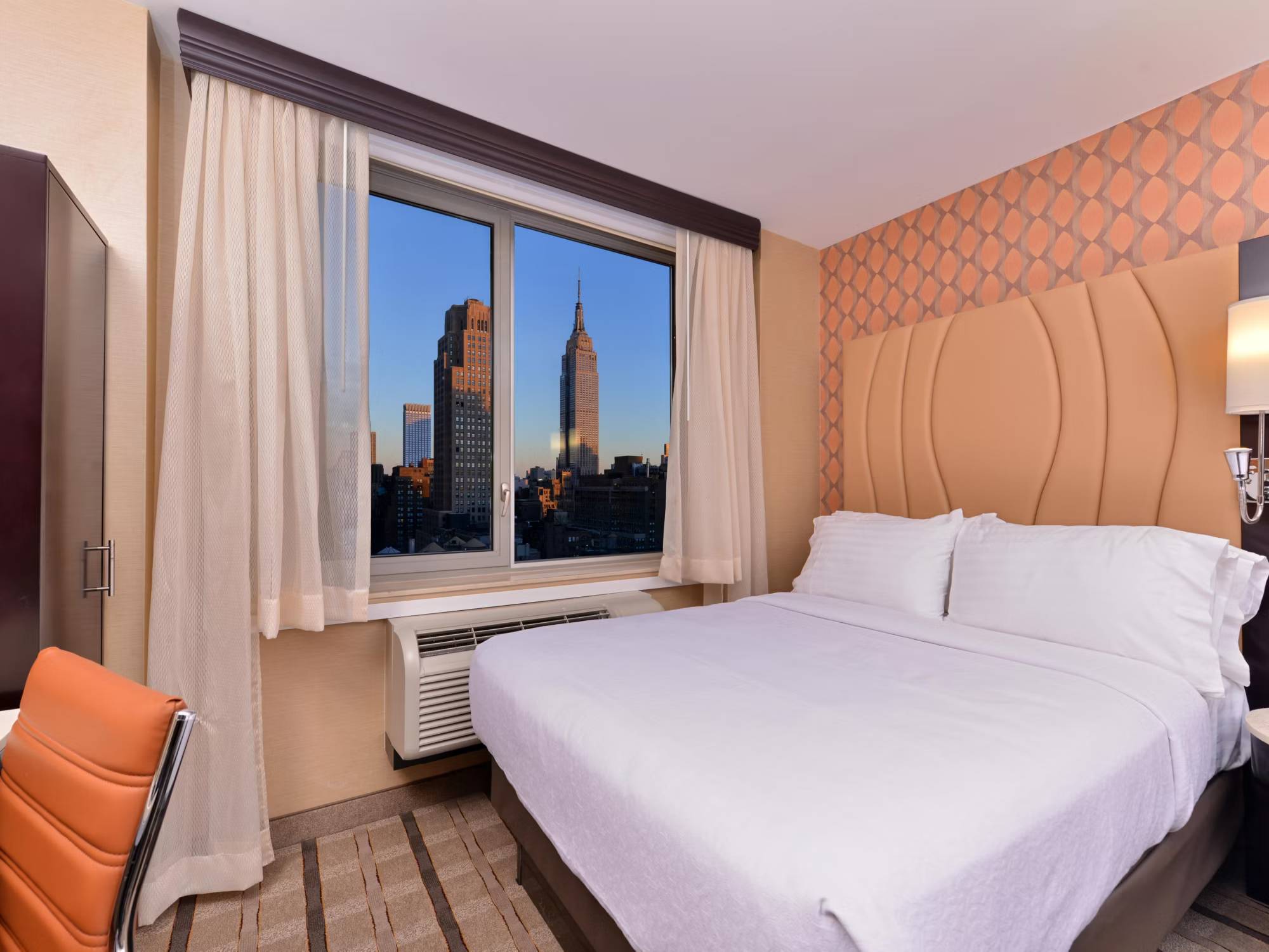 Holiday Inn New York City - Times Square, an IHG Hotel