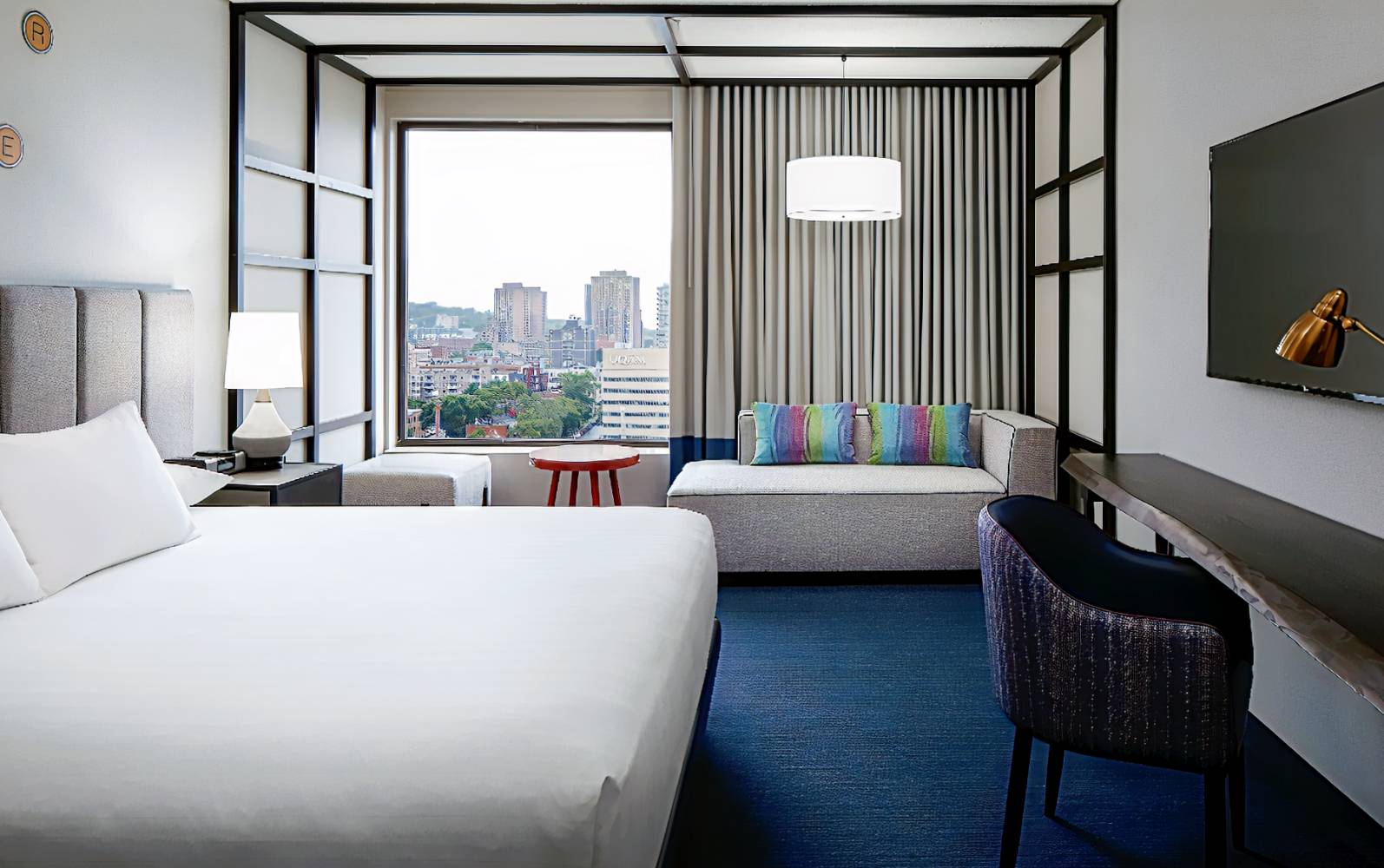 DoubleTree by Hilton Montreal