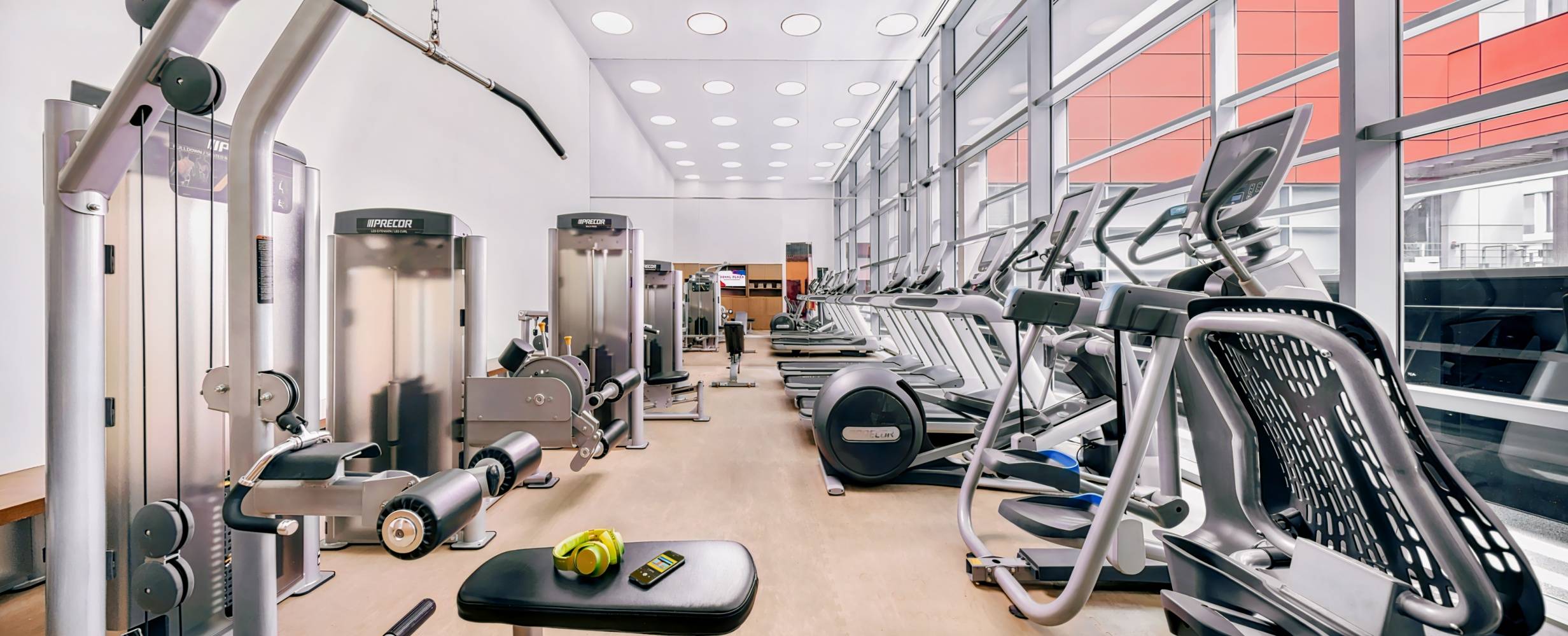 Royal Plaza on Scotts