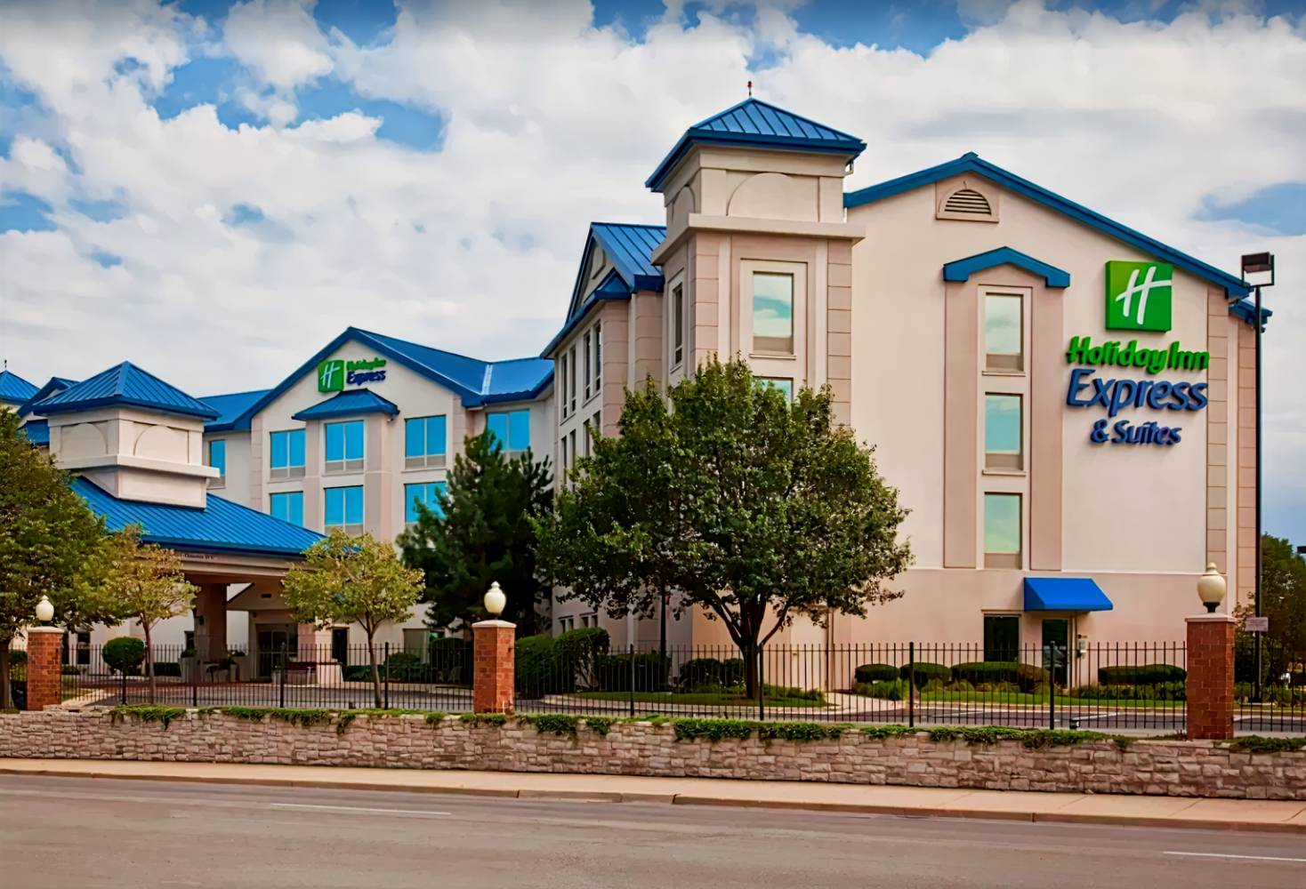 Holiday Inn Express & Suites Chicago-Midway Airport