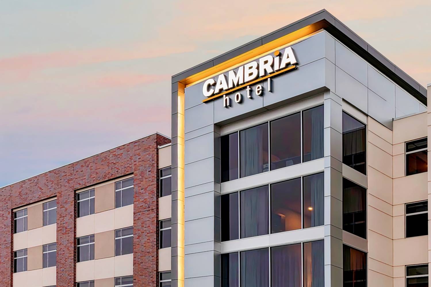 Cambria Hotel Omaha Downtown