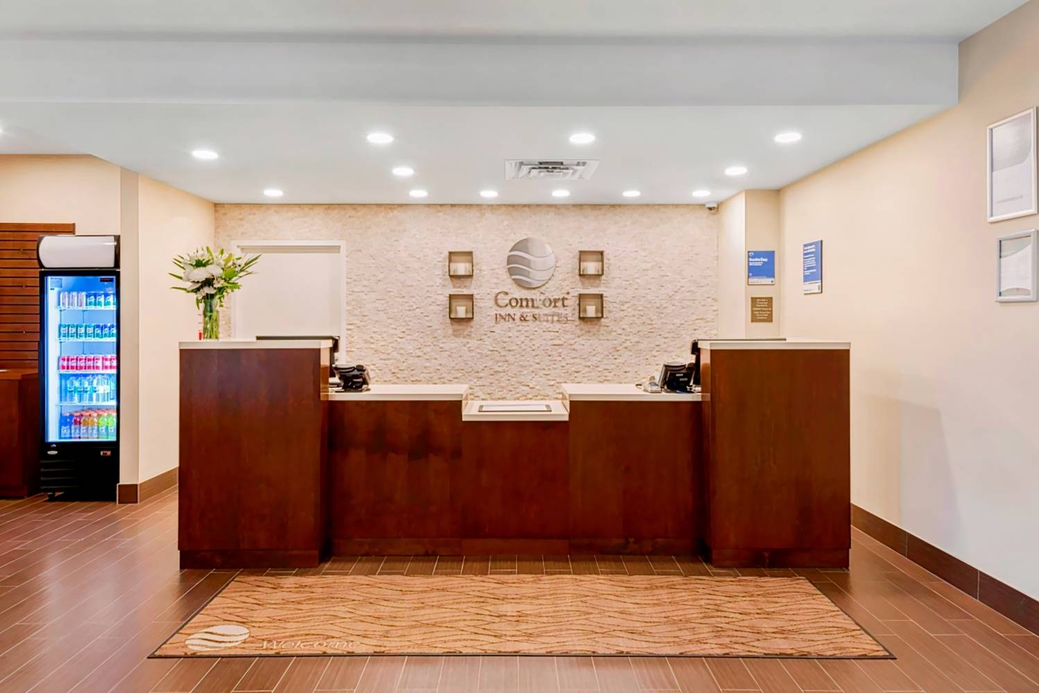 Comfort Inn & Suites Bowmanville 