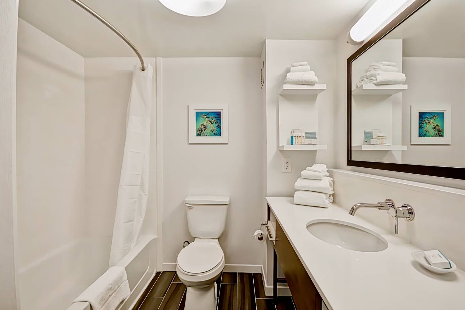 Hampton Inn & Suites Los Angeles Burbank Airport