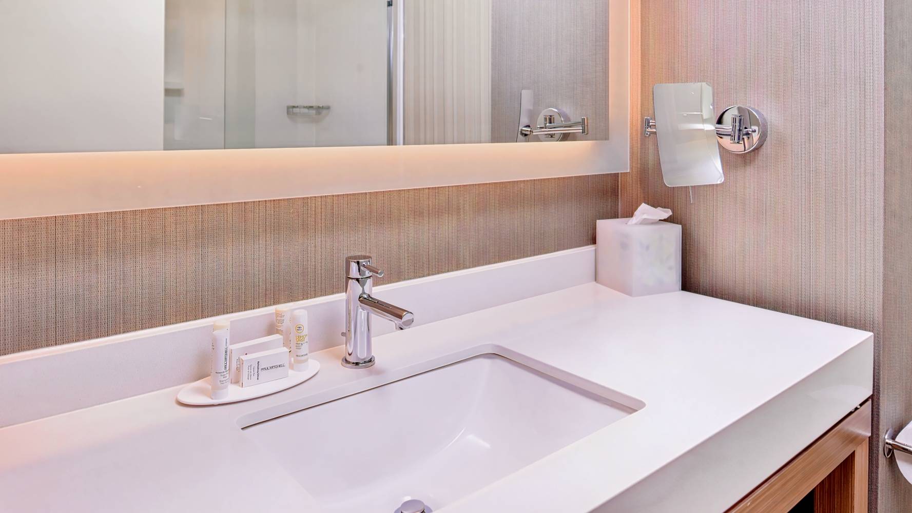 Courtyard by Marriott Edina Bloomington