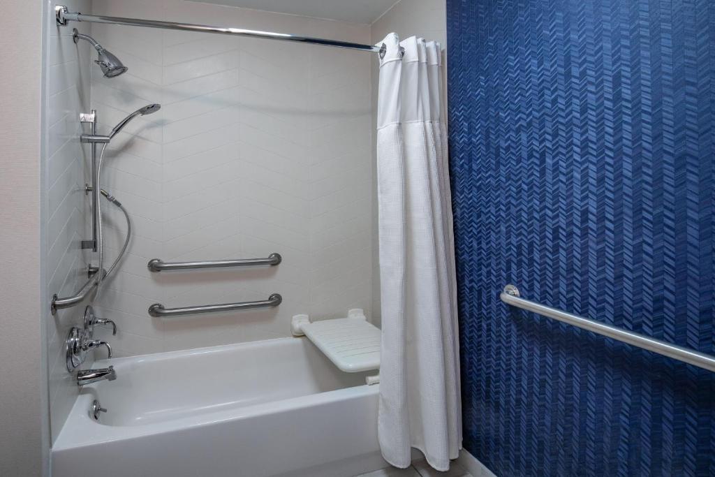 Fairfield Inn by Marriott Albany University Area