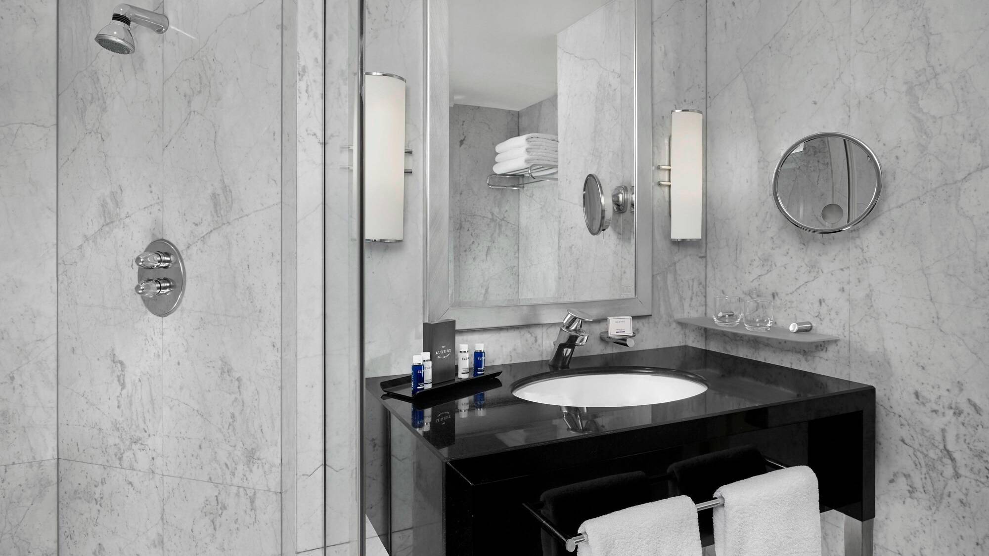 The Park Tower Knightsbridge, a Luxury Collection Hotel, London