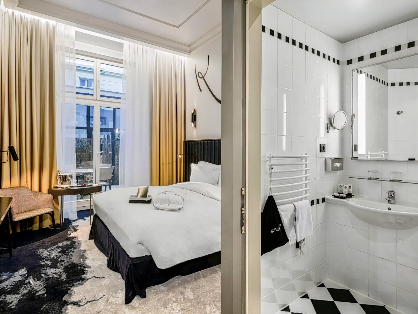 Century Old Town Prague - MGallery