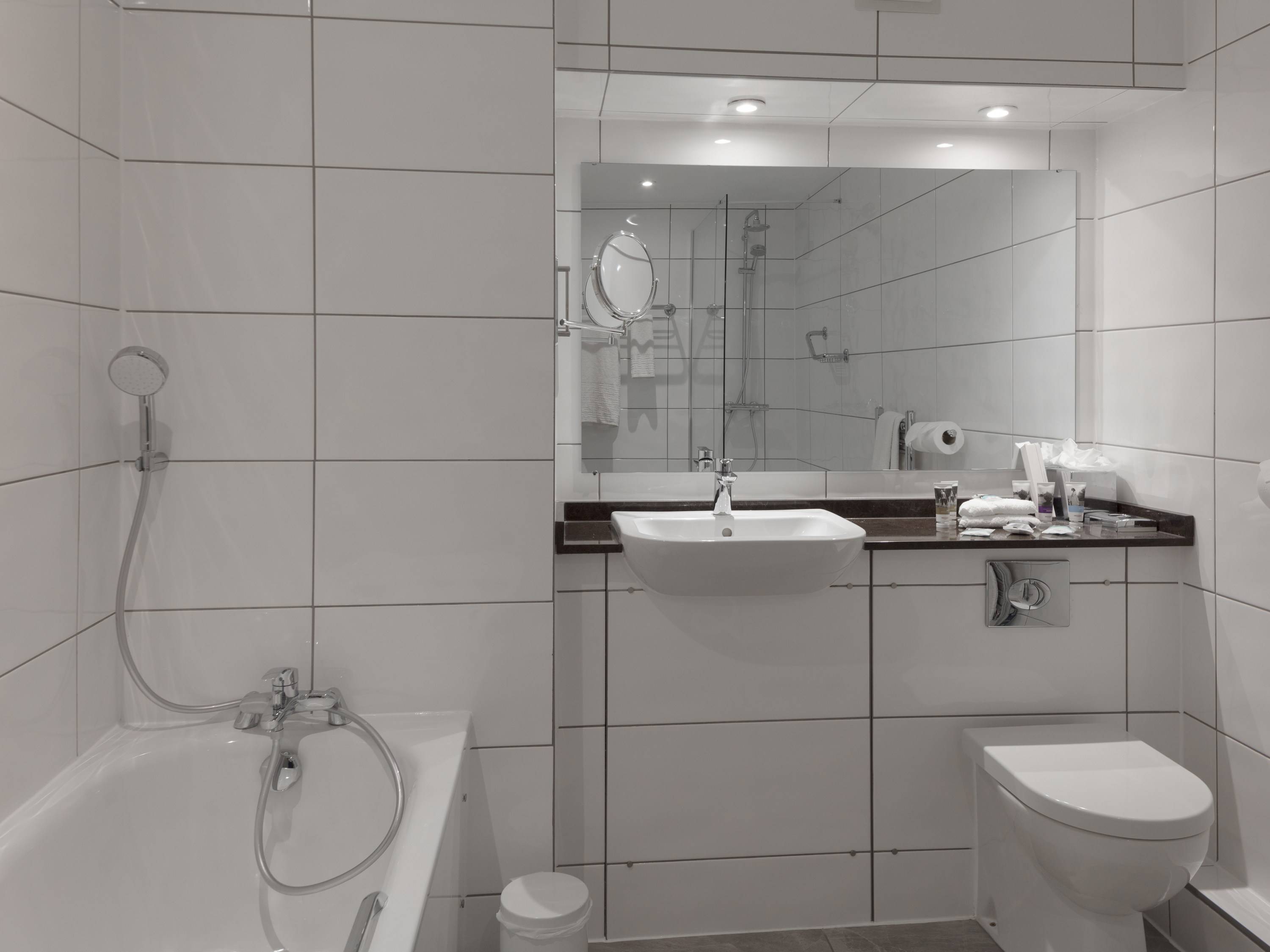 Mercure Shrewsbury Albrighton Hall Hotel & Spa