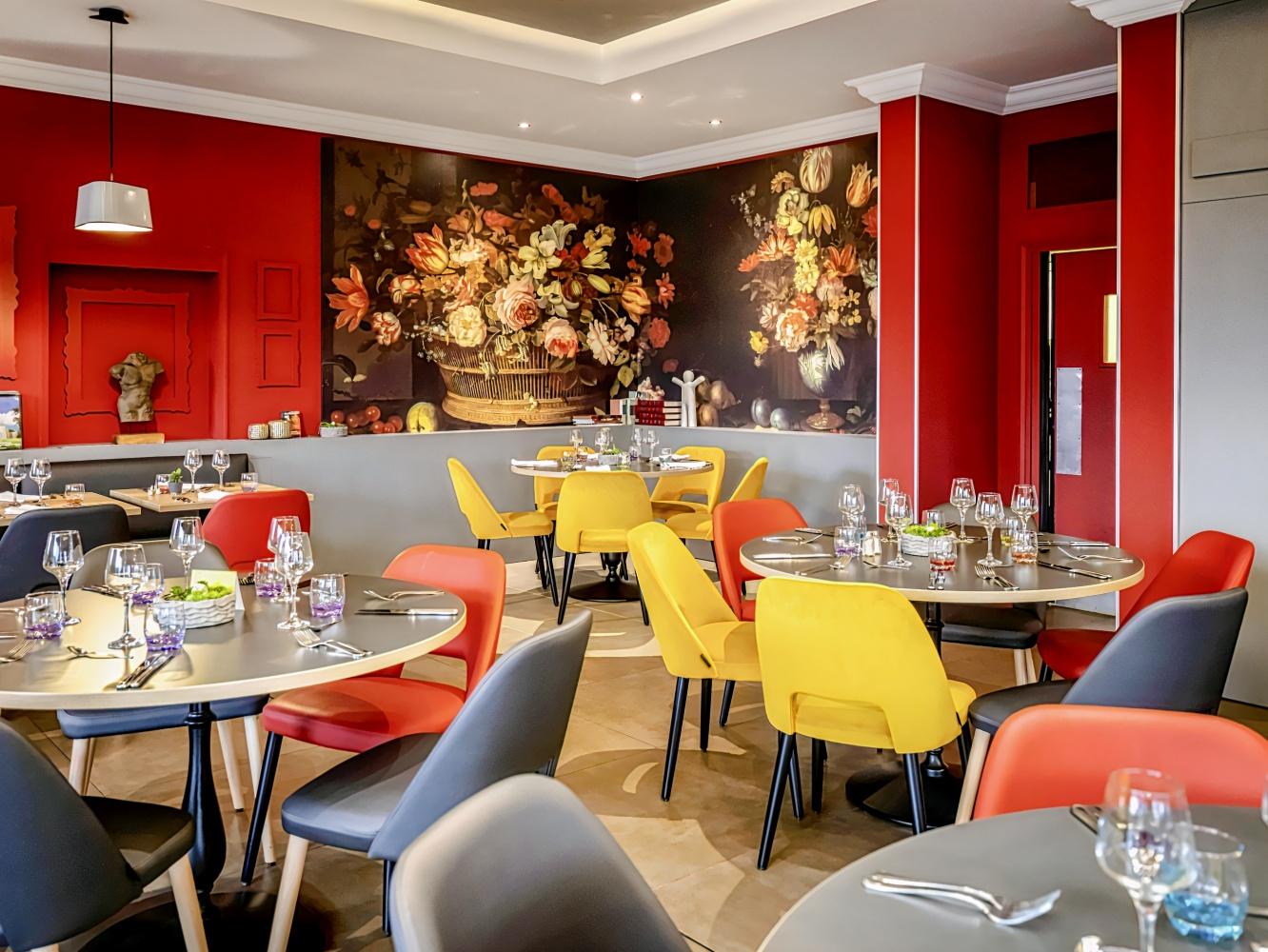 Ibis Styles Douai Gayant Expo Train Station