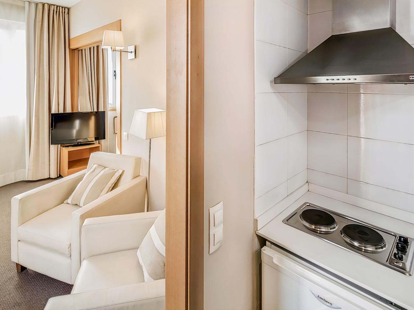 Mercure Atenea Aventura