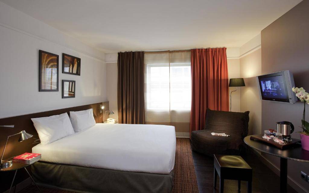 Résidence Mercure Paris La Défense Grande Arche