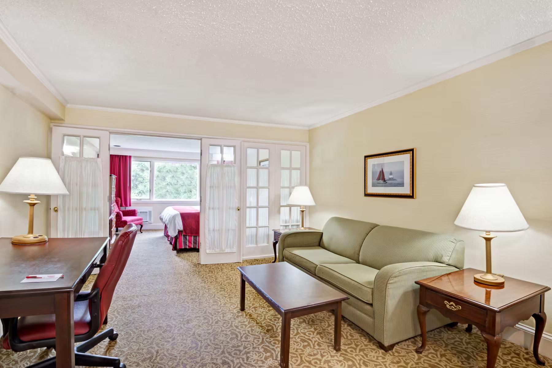 Ramada by Wyndham Seekonk Providence Area
