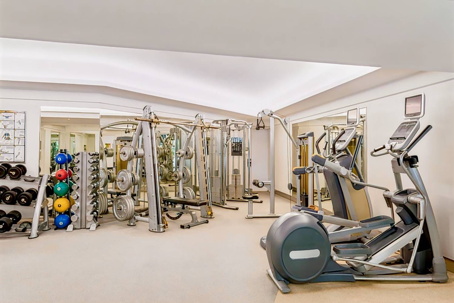 Novotel Hong Kong Century